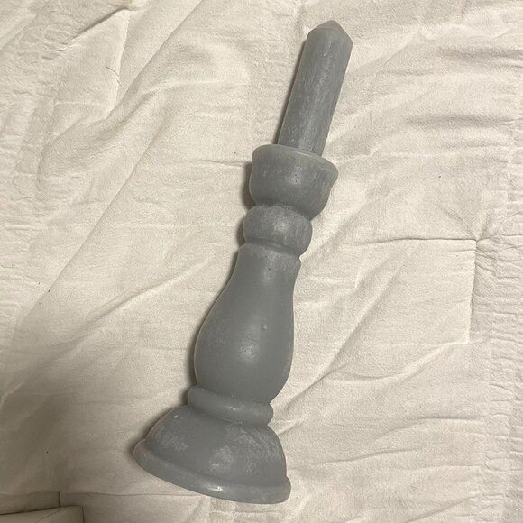 NWT Bella Lux Christmas Collection Blue Pillar Candle - Picture 1 of 5